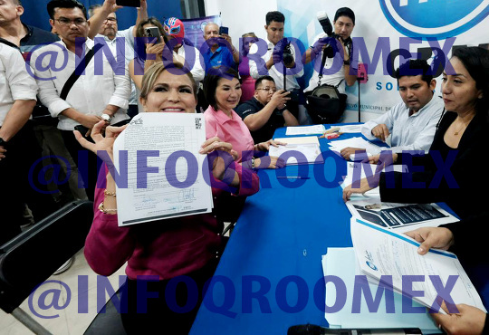 Lili Campos, se registra como candidata del PAN